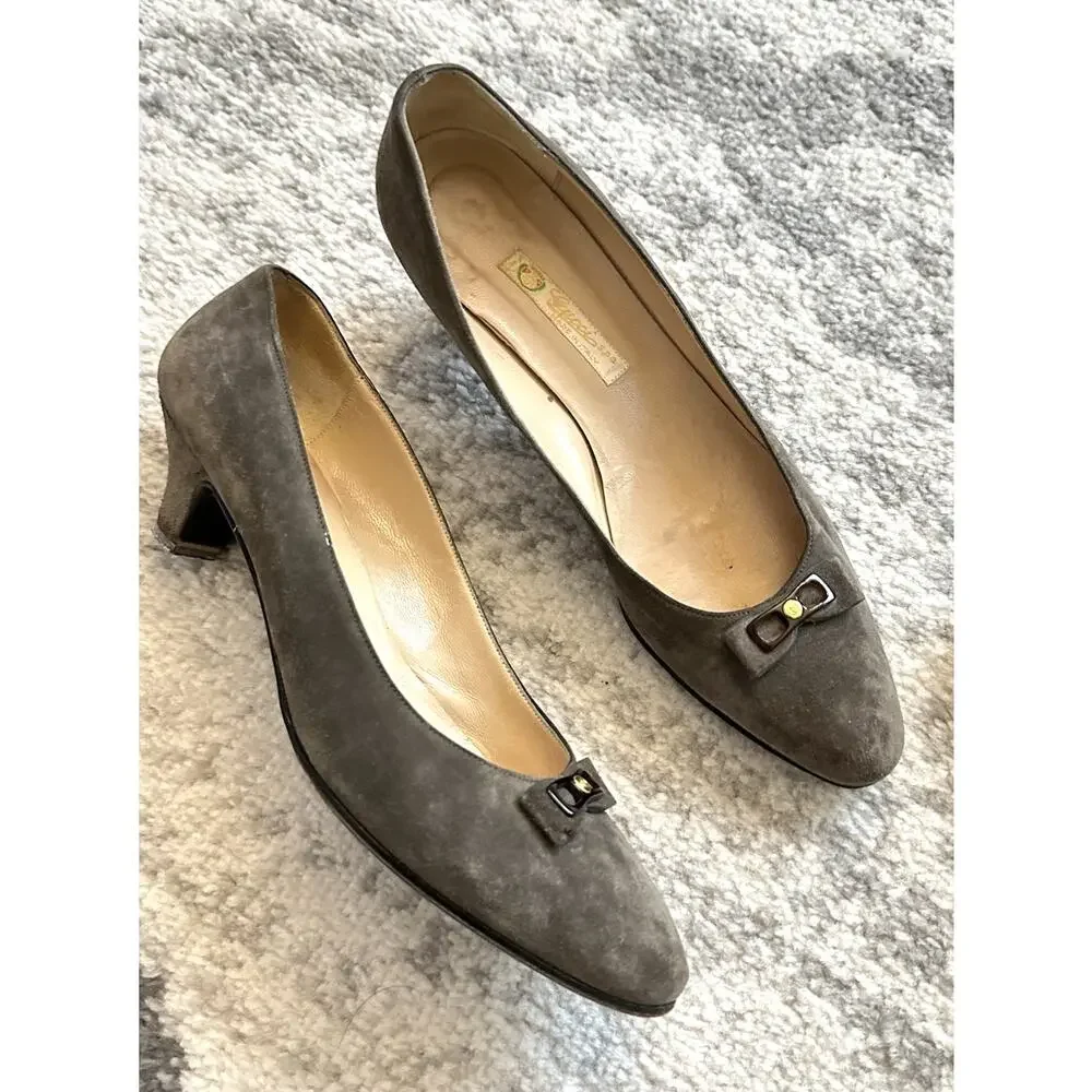 Gucci 1983 Vintage Grey Suede Bow Logo Kitten Heel Size 38 AA